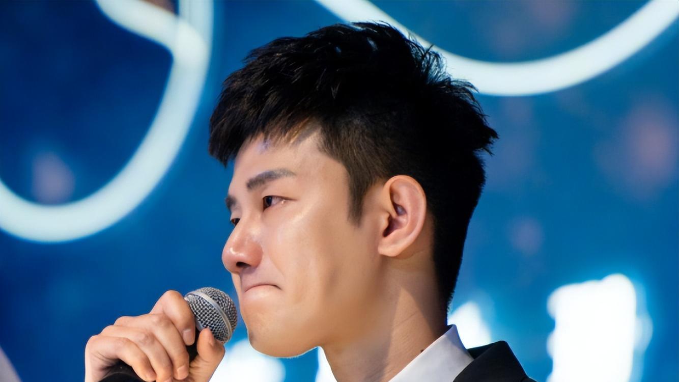 刘一手|网红刘一手师徒嘲讽阿哲，被对方粉丝爆出大量黑料，媳妇跟着躺枪