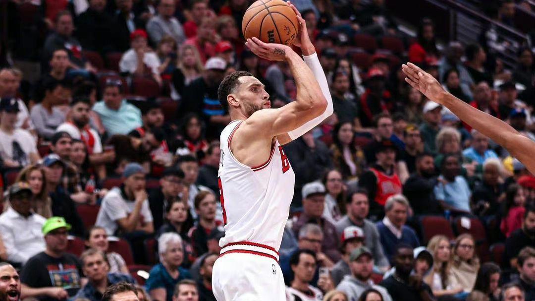 勇士交易克莱？3换1交易方案出炉：拉文驰援库里 两队有望双赢