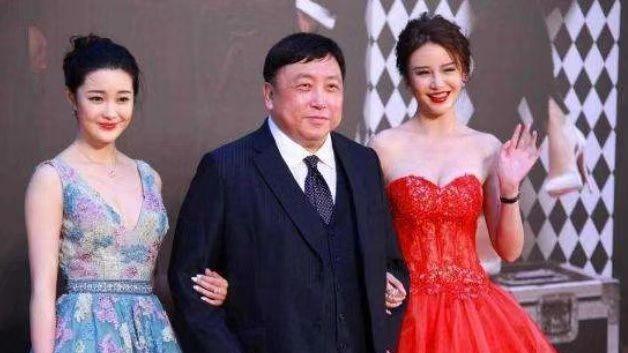 王晶|王晶坦承：我想“潜规则”天天都能潜，认识我的都知道我多老实