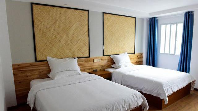 酒店房间里的矿泉水隐藏着什么秘密？除了矿泉水，还应注意什么？