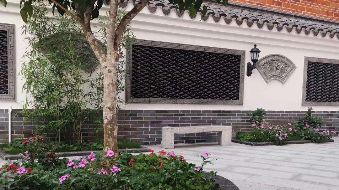 这样的仿古小院“天人合一”，舒服