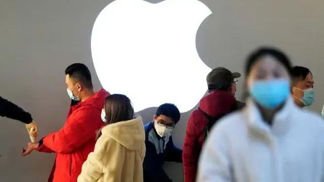 iphone11|区别对待？iOS15.4将支持口罩解锁，iPhone 11却被直接抛弃