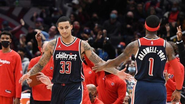 太阳在困境中挣扎，想要库兹马也留不下约翰逊了，交易与否他已经有了回答