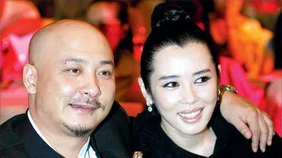 张雨绮|王全安主动约张雨绮一起吃饭，张雨绮喝得醉意朦胧，王安全主动护送回家