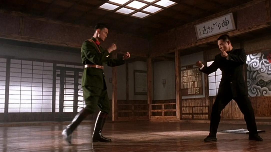 郑伊健|郑伊健因为饰演古惑仔成名，被真正的古惑仔称为浩南哥，但却难以保持