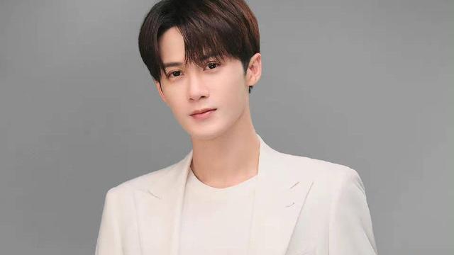 官宣|微光盛典谁会去？看看评论区有哪家粉丝差不多就知道了