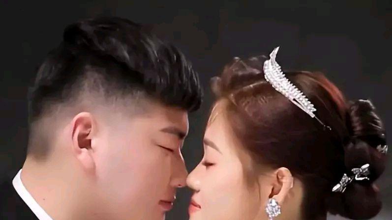 退婚|朱之文儿媳怀孕近照脸部发福，未与小伟退婚，因口罩原因推迟婚礼