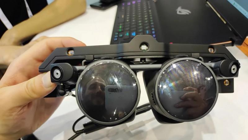 MeganeX VR原型体验：中心视觉清晰，畸变和IPD等细节待优化