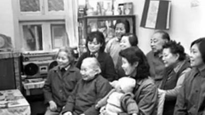 电视机|买电视看个寂寞，多数节目要收费，未来电视机会不会被淘汰？