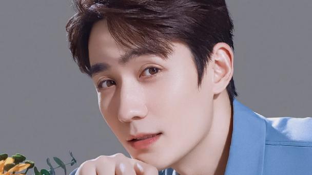 张扬|他是实力与颜值并存的男星，性格低调不张扬，眼睛大很帅气