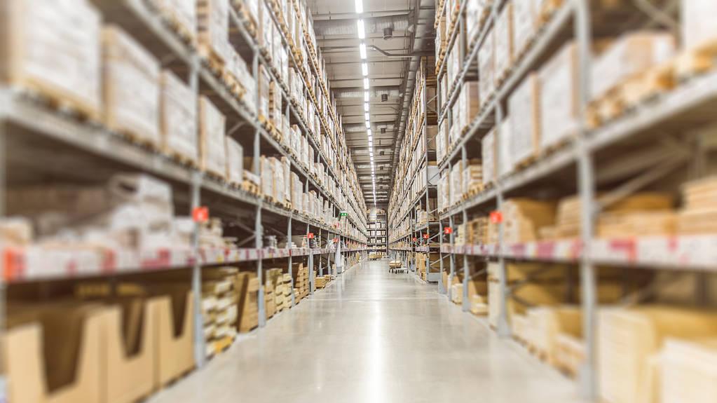 机器人|美国消费者大幅削减开支！香水、蜡烛和烧烤机需求猛降！