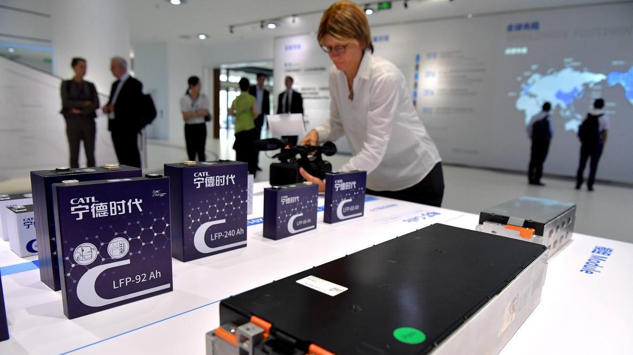 华为|又一个“华为”出现？国内重要数据公布，外媒：美封锁了什么？