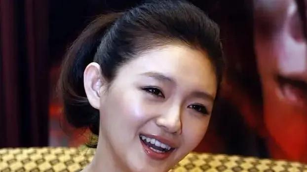 大S|昨夜凌晨，大S又干了一件“大”事！