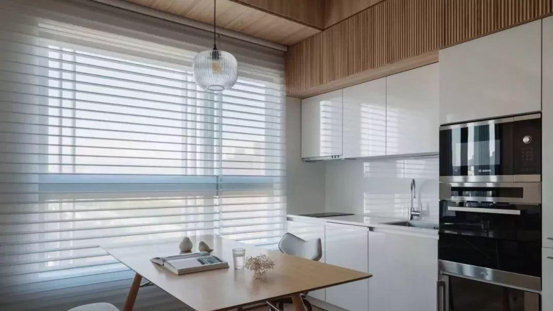 56平的日式风小户型，迷你的备用客房出来，原木风温馨感十足