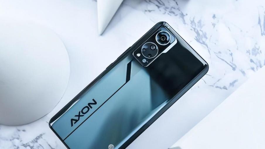 苹果|小众也出色，想要不撞款的手机，看看这些