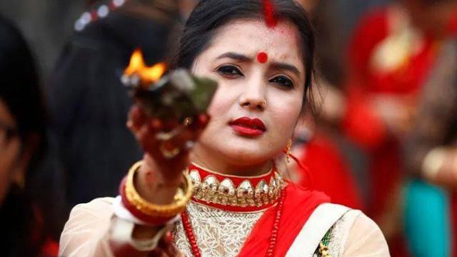 尼泊尔实行“一妻多夫”制，人们真的幸福吗？实际上女性有苦难言