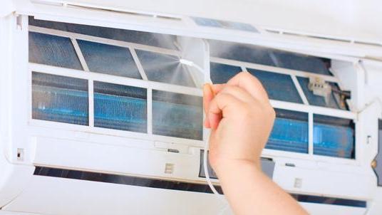 空调|想让空调舒适、好用还省电？先把温度调高，再搭配3件“神器”