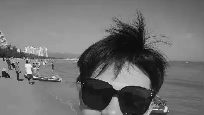 男孩千里寻亲，找到亲生父母后却被拉黑，最终选择服药自尽