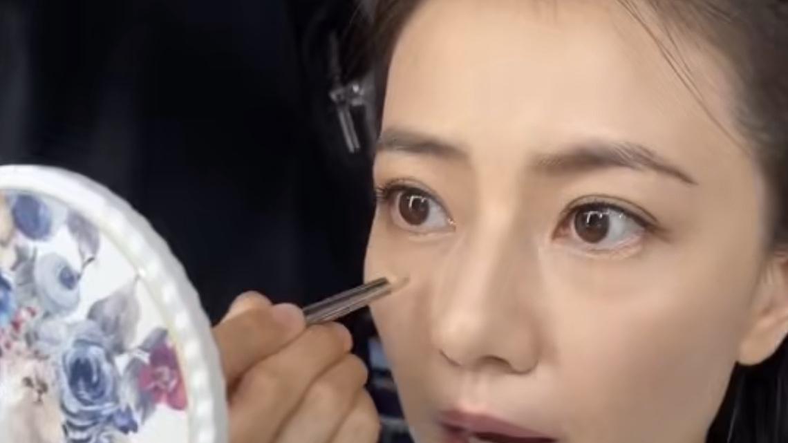 唐僧 明星的高光妆容都出自化妆师之手？高圆圆证实还是自己最了解自己