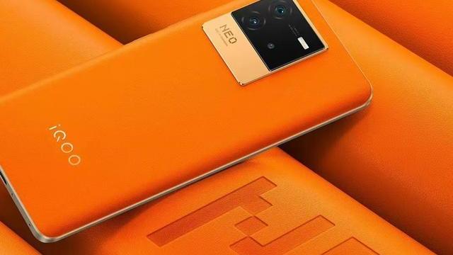 iqoo|iQOONeo7爆发，低价骁龙8+旗舰，功耗感人，注定会火