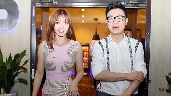 柳岩|柳岩谈到感情：我不在乎男方有没有钱，车房我都有，只要爱我就行