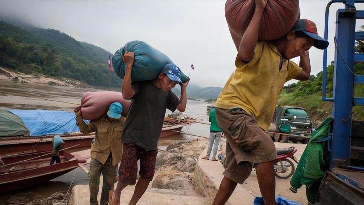 穿衣搭配|学生时代的5种典型“学生思维”，你毕业后踩过几次坑？