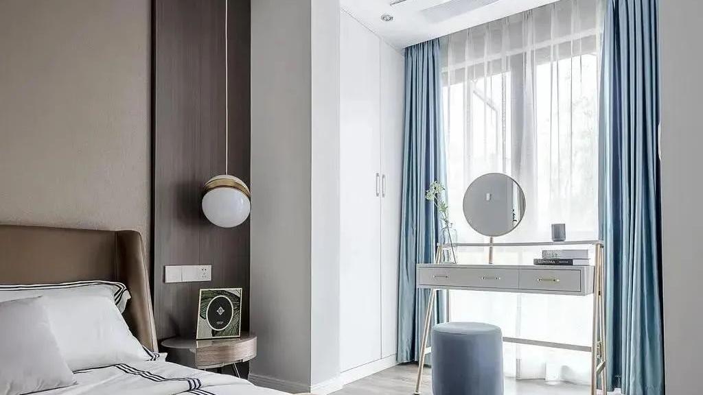 卧室带阳台，这么设计就对了！