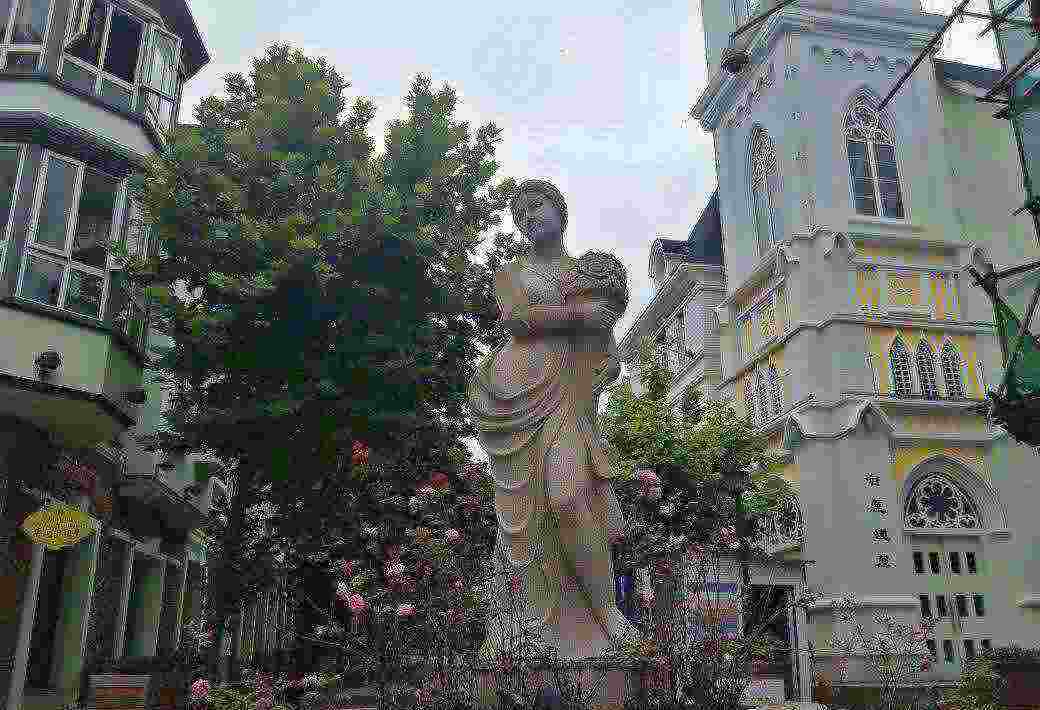 门头沟|成都彭州市白鹿中法风情小镇之旅，游记感受
