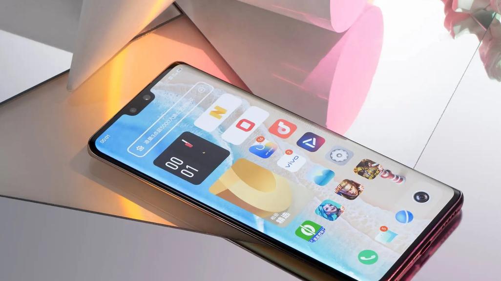 |3699元跌至2599元，发布仅半年时间，高端市场跌入中端行列