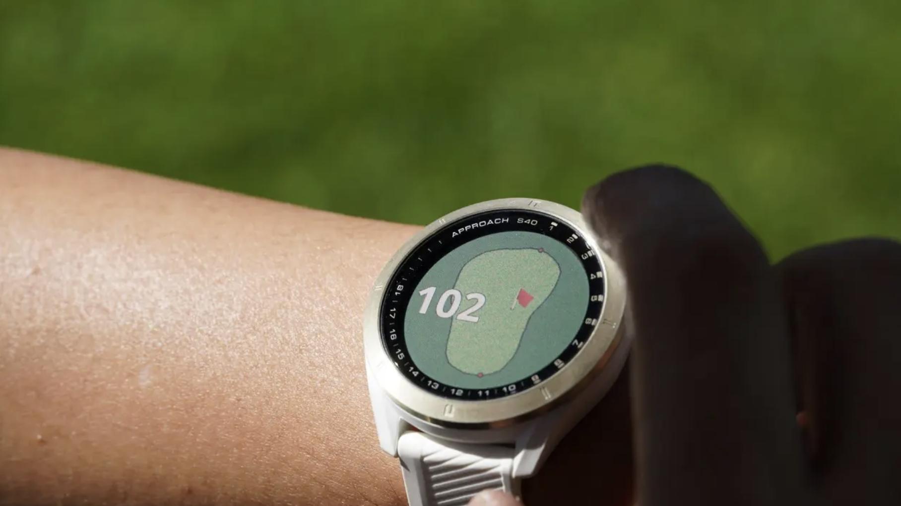 苹果|看完苹果iPhone14发布会，这家手表厂商在“瑟瑟发抖”