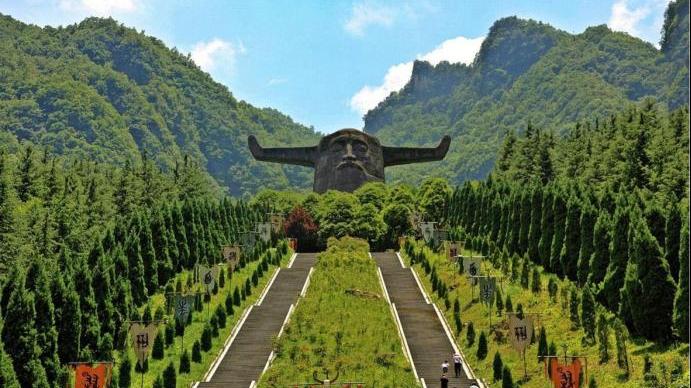 神农架重现已灭绝50万年生物，地球自我修复？还是玛雅预言成真？