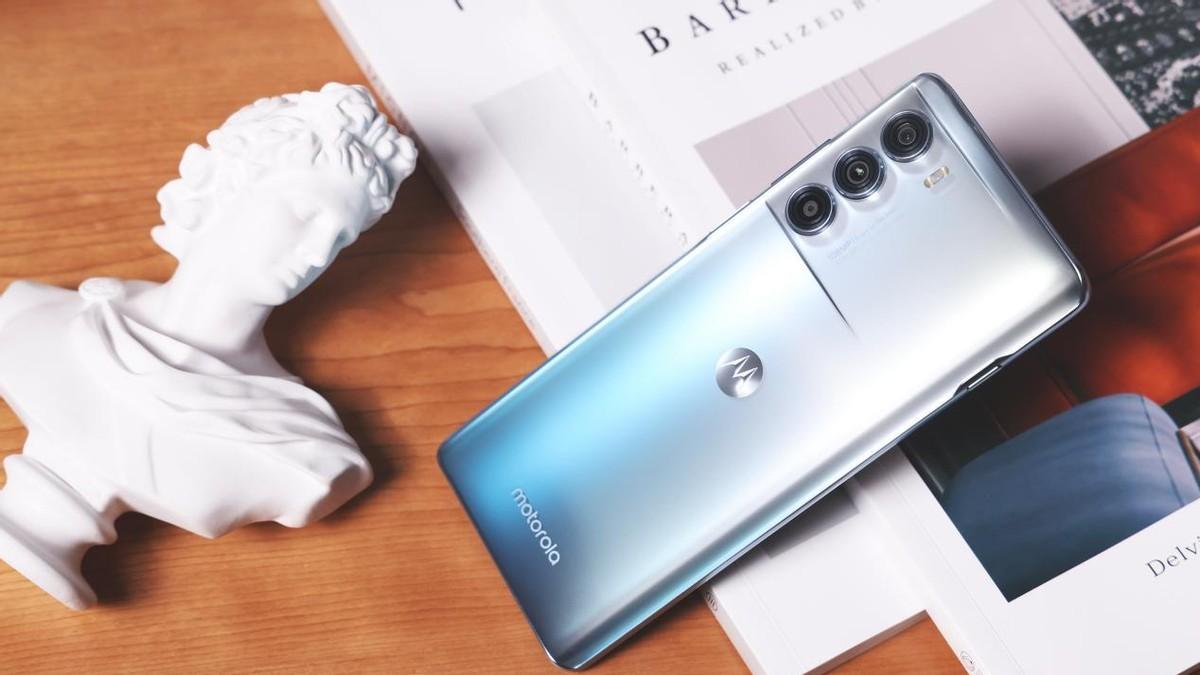 TCL|618换机首选机型推荐：覆盖不同价位，其中一款顶配才1999