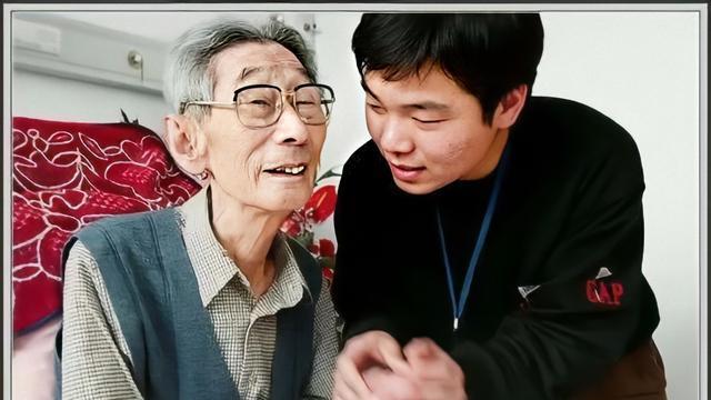 马三立|马三立嫡孙马小川参赛被“贤侄”郭德纲淘汰出局，后拜常宝丰为师