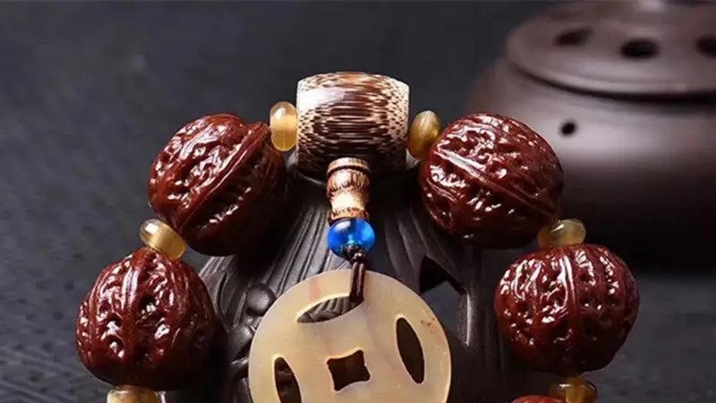 |为什么菩提类文玩的配饰，一直用的都是老三样？