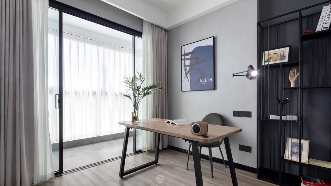 现代极简风小户型装修 独居男士的黑白灰“懒人”小居