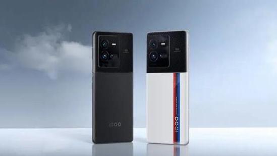 iqoo|200W快充时代即将到来：iQOO9：我只想“体面”点离开！