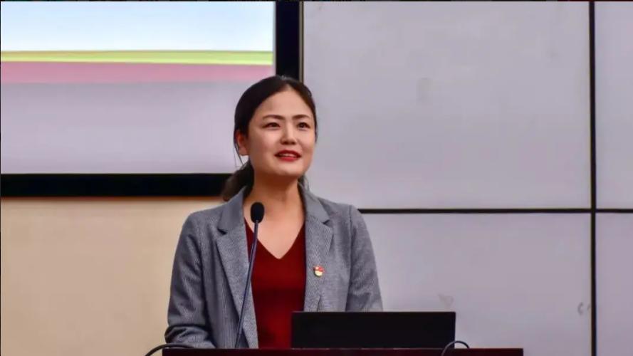 大学生|大学导员相继招聘！待遇丰厚工作稳定，是大学生不容错过的好机会