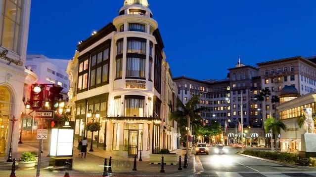 别墅|全球最豪华住宅区之一，好莱坞巨星云集，一套别墅起售价3亿