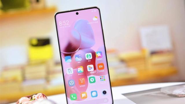 小米科技|小米手机也不要乱买了，目前这三款才值得考虑，发烧友用过都说好