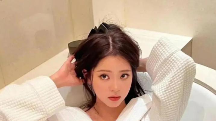 强直性脊柱炎|吃相太难看！欧阳娜娜自创品牌被指“割韭菜”，网友：想钱想疯了