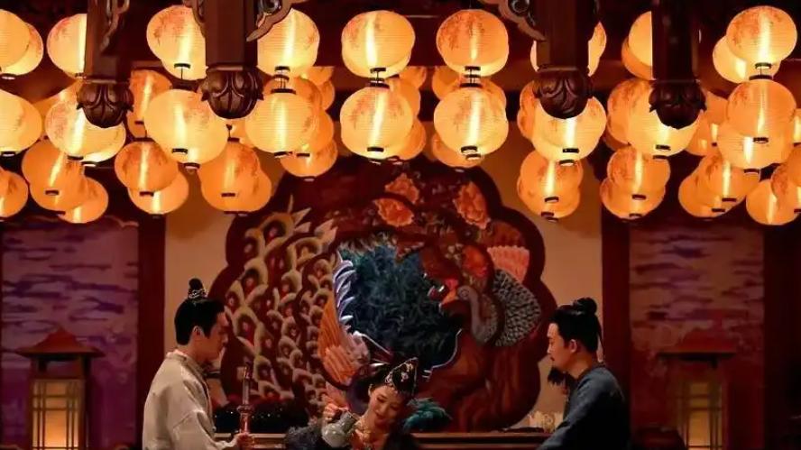 |这部剧的第一个案子部分，情节丝丝入扣，推理一环扣一环