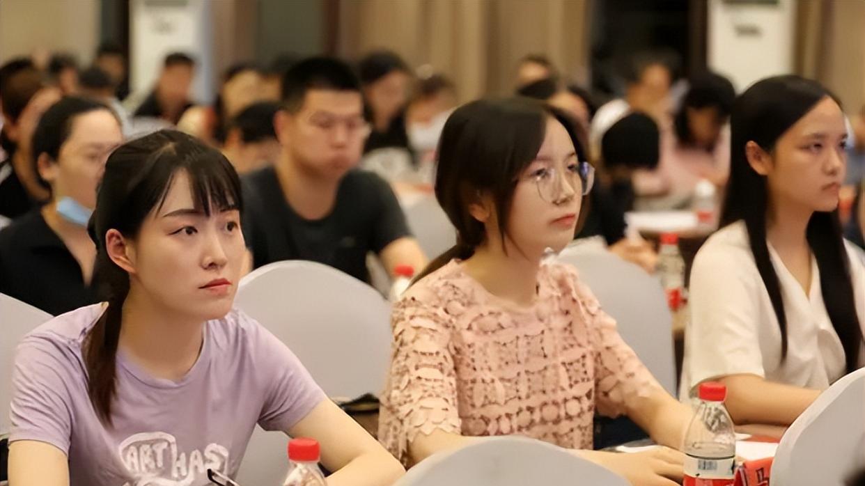 大学生|华为招聘院校名单，有重点院校和慎招院校之分，多所双非有机会