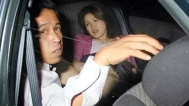 纪实：车子不停晃动，小伙上前细看，竟是妻子和陌生男子在车内