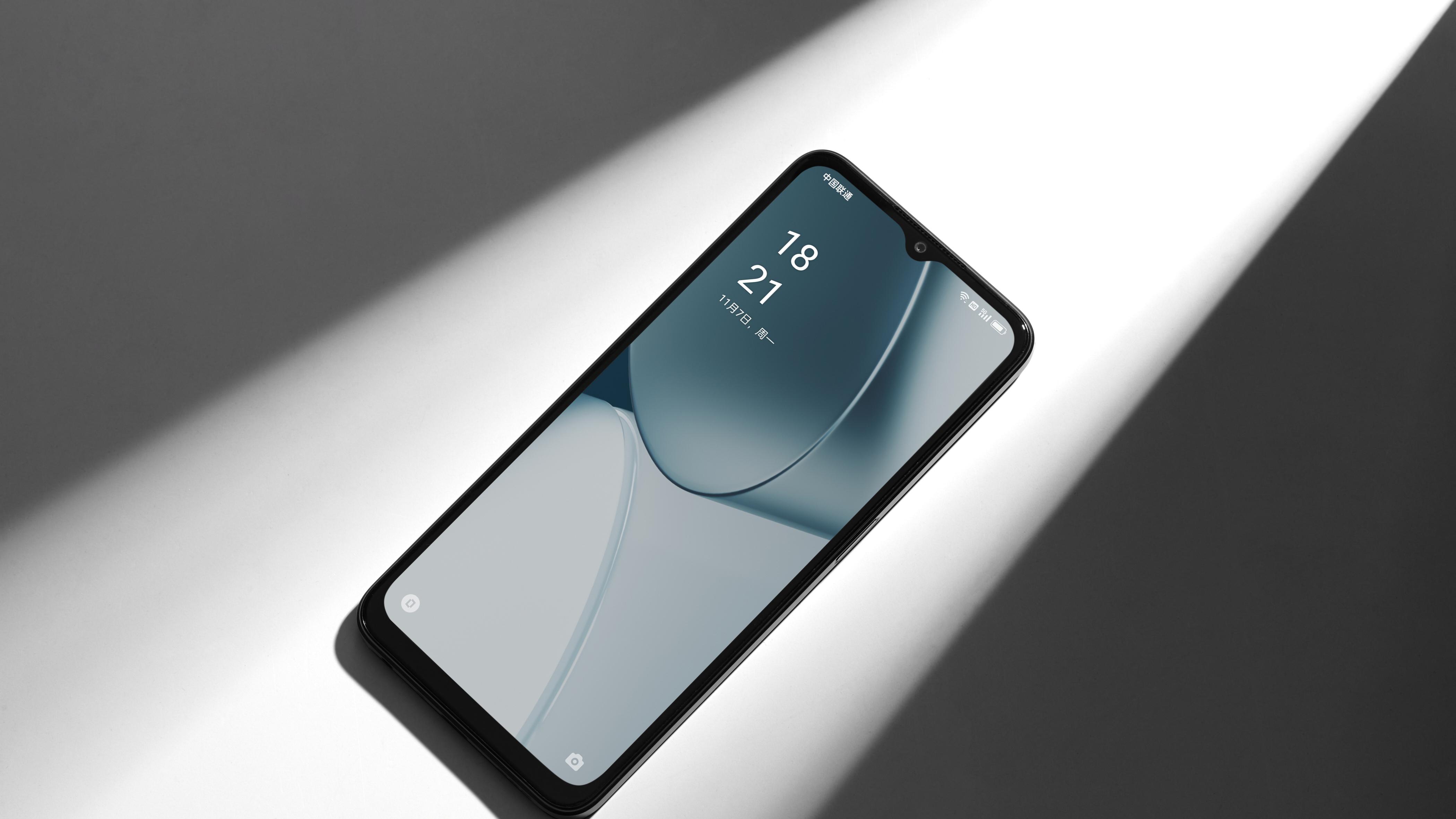 OPPO|流光晶钻+满屏时尚感，OPPO A58星空黑图赏