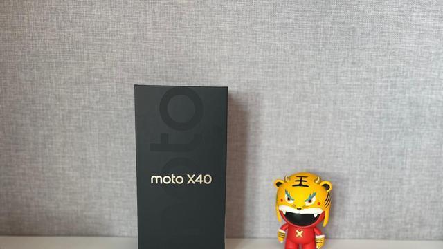 手机中的SUV最适合户外的旗舰摩托罗拉X40评测