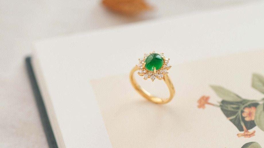 翡翠|这枚翡翠戒绝对是王者！