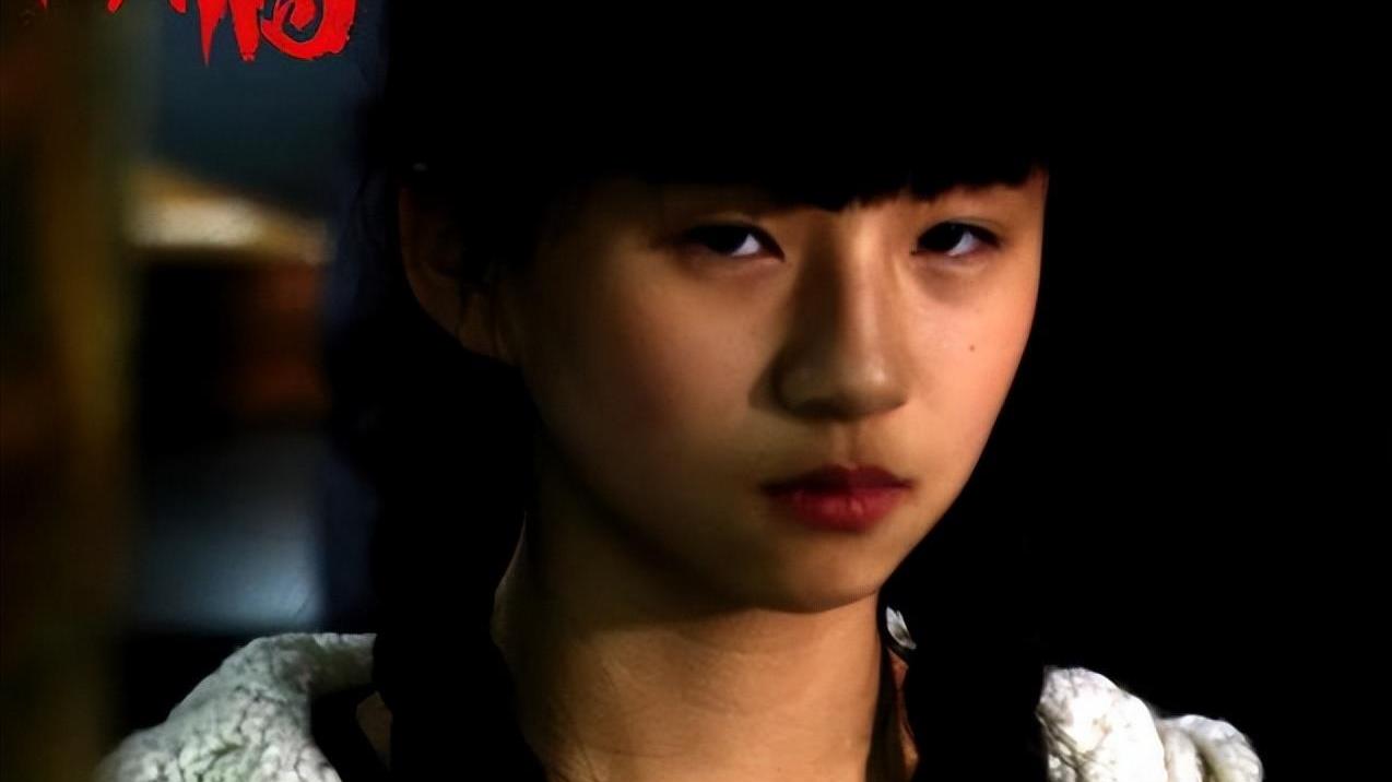 小彩旗|小彩旗：在春晚“一转出名”，却放弃跳舞逐梦演艺圈，如今怎样？