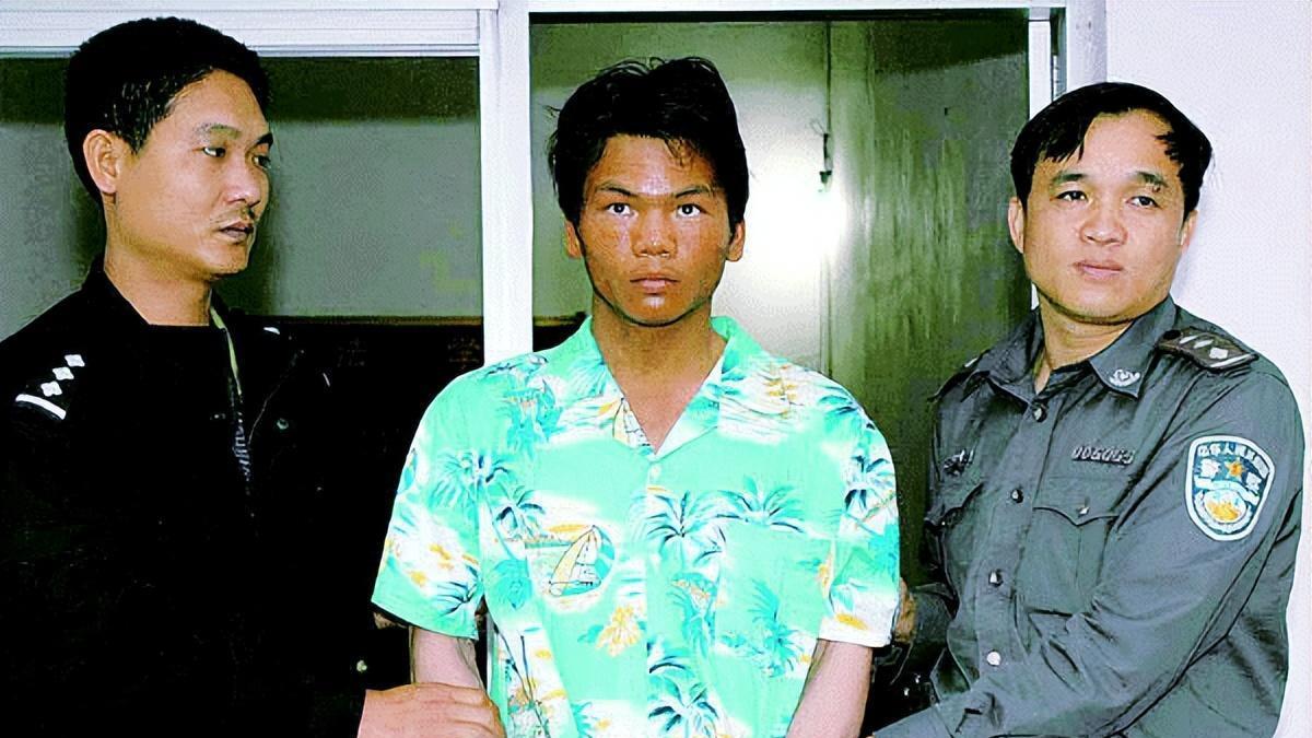 马加爵：短暂的24年人生，从优等生到A级通缉犯，发生了什么？