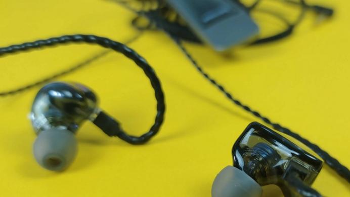 耳机|有线耳机是音质朝圣者最好的选择？有线耳机哪些品牌是值得信任？