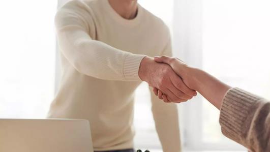 工作室|2022年游戏圈人才变动：有人再度创业获投资，大厂出海争抢人才